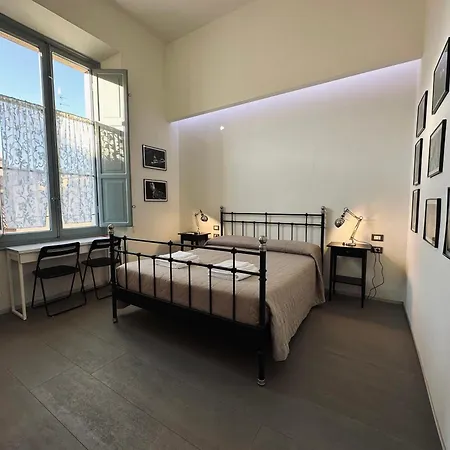 Indipendenza 24 4* בולוניה